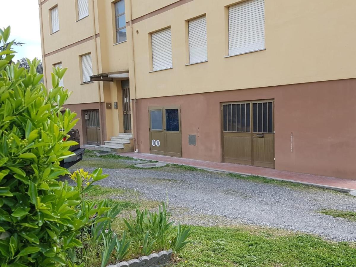 Sole...Mare...E...Spiaggie Bianche! Apartment Vada Exterior foto